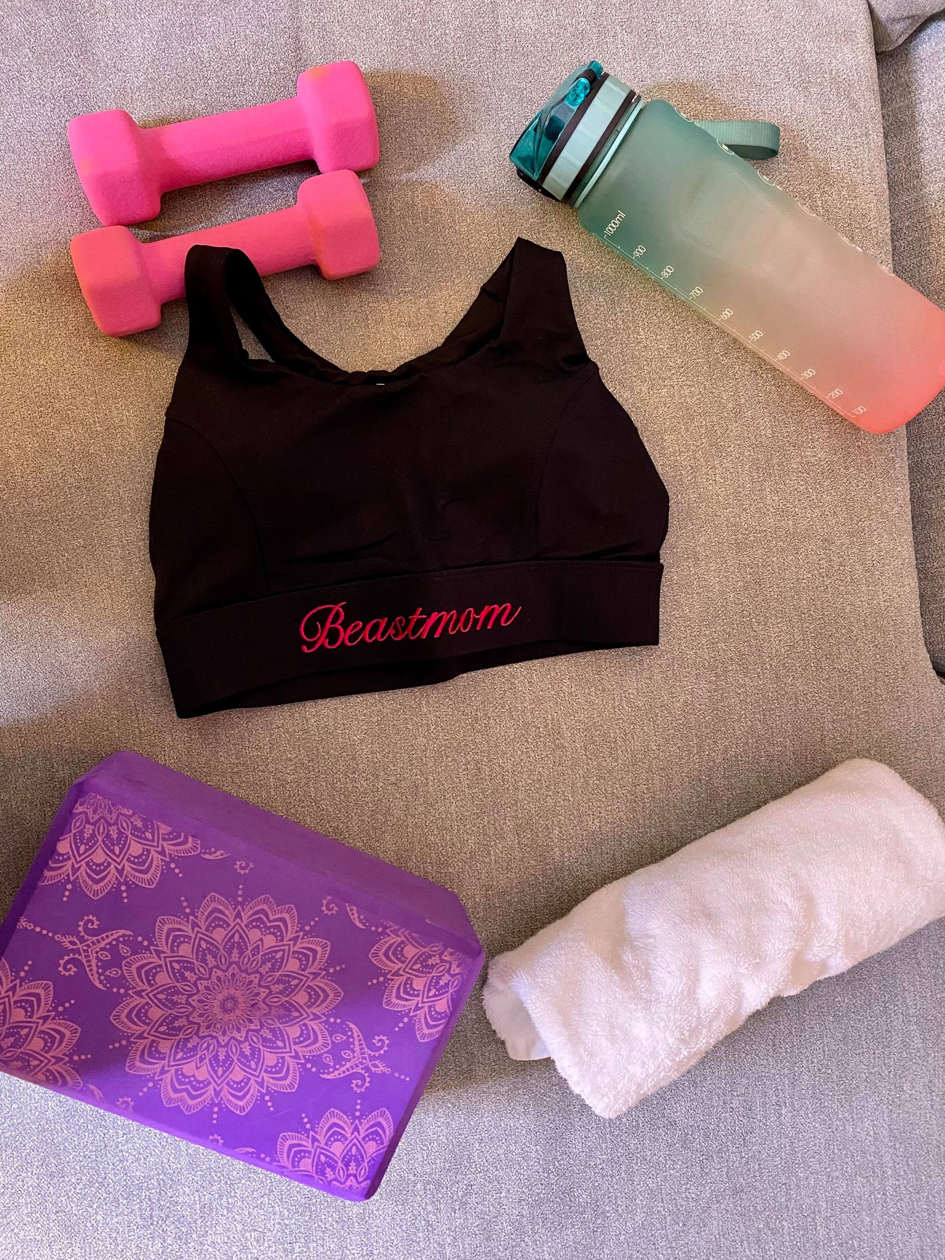 Beastmom Sports bra