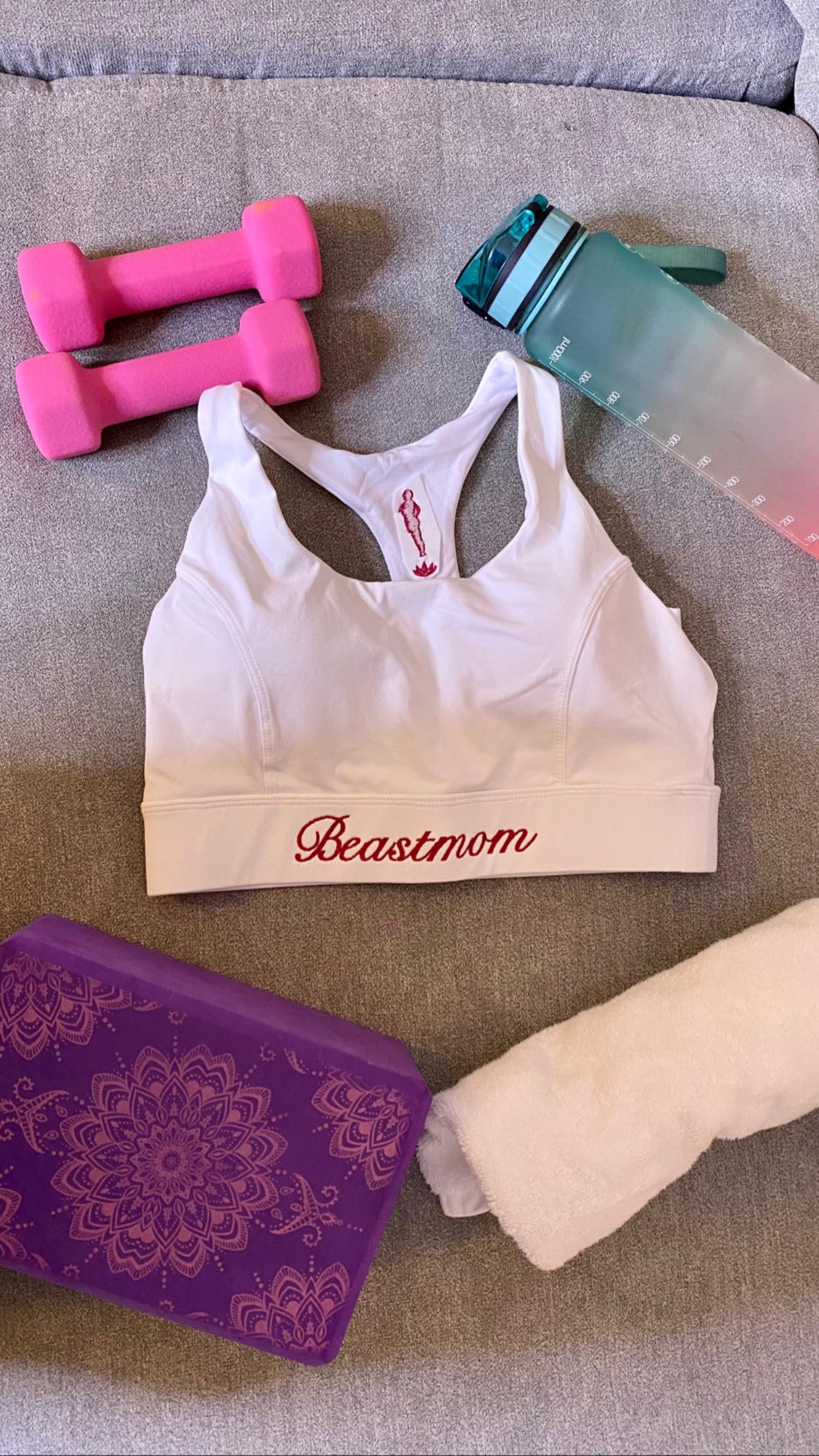 Beastmom Sports bra